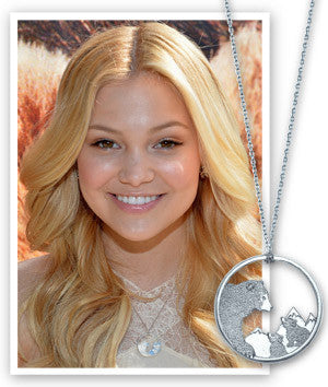 Disney's Olivia Holt: Bears Pendant #WooSpotting!