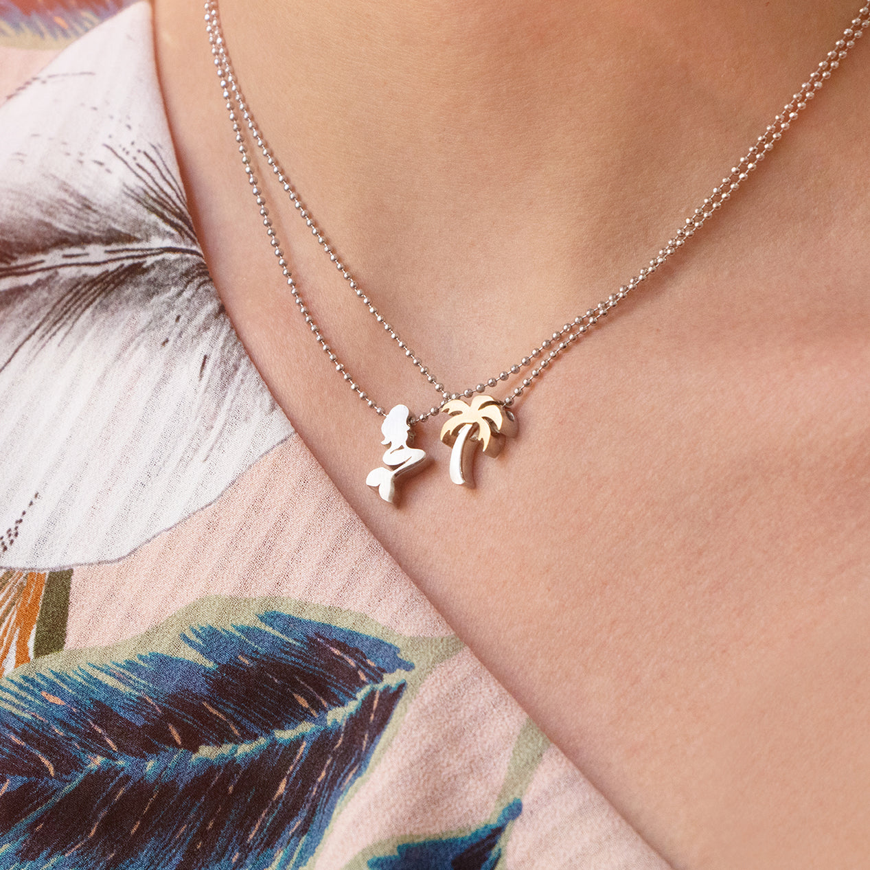 Alex Woo Cities Palm Tree Charm Necklace